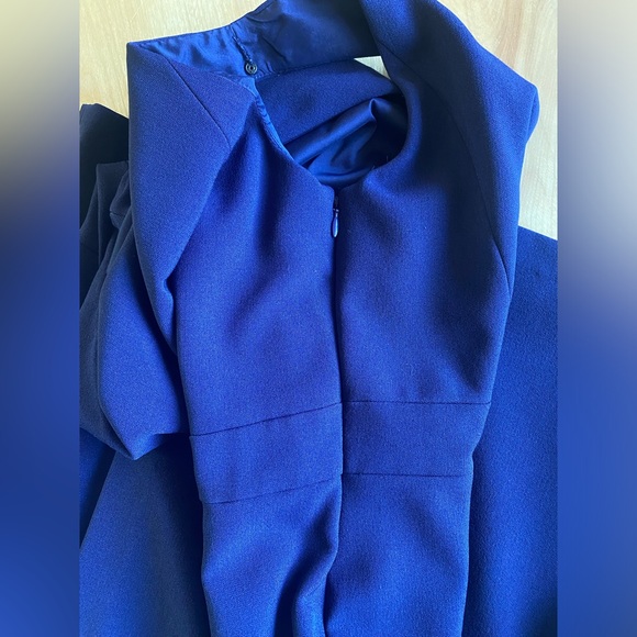 Adrianna Papell Navy Blue Day Dress. Sleeveless. Quality made and well lined. - Picture 5 of 8